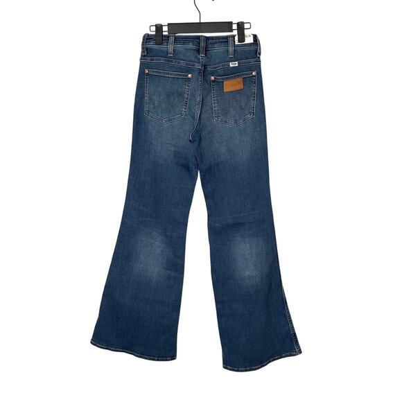 NWT Wrangler Women's Wanderer Dark Wash High Rise Stretch Flare Jeans Size 26 - Picture 4 of 15